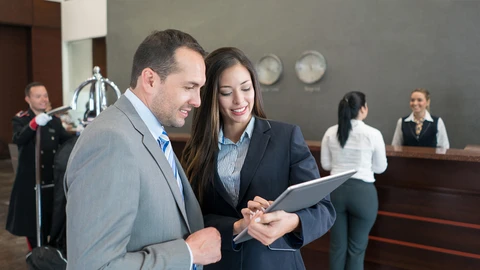 Global Hospitality Assures Quality Application Services in the Cloud