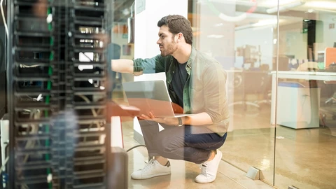 Extending Data Center Performance Monitoring with Software-Based Smart Visibility